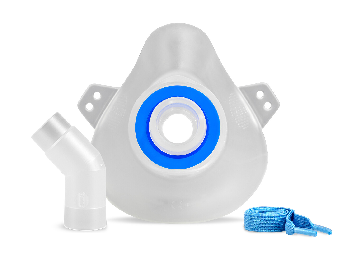 Klar medisinsk ansiktsmaske med blå ring, en plastvinklet kobling og en spiralformet blå stropp på hvit bakgrunn.